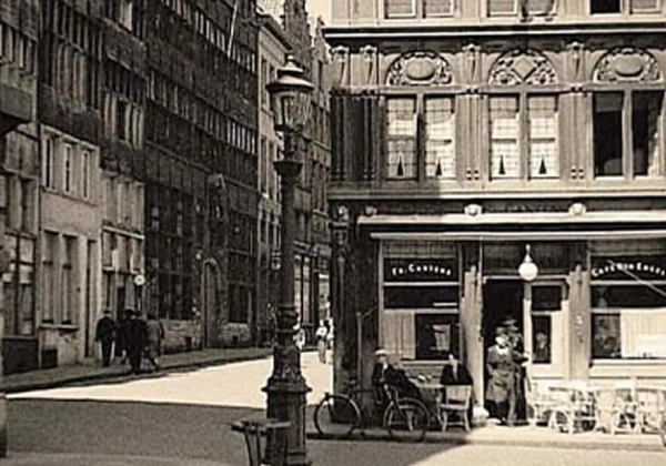 Cafedenenel- timeline 01